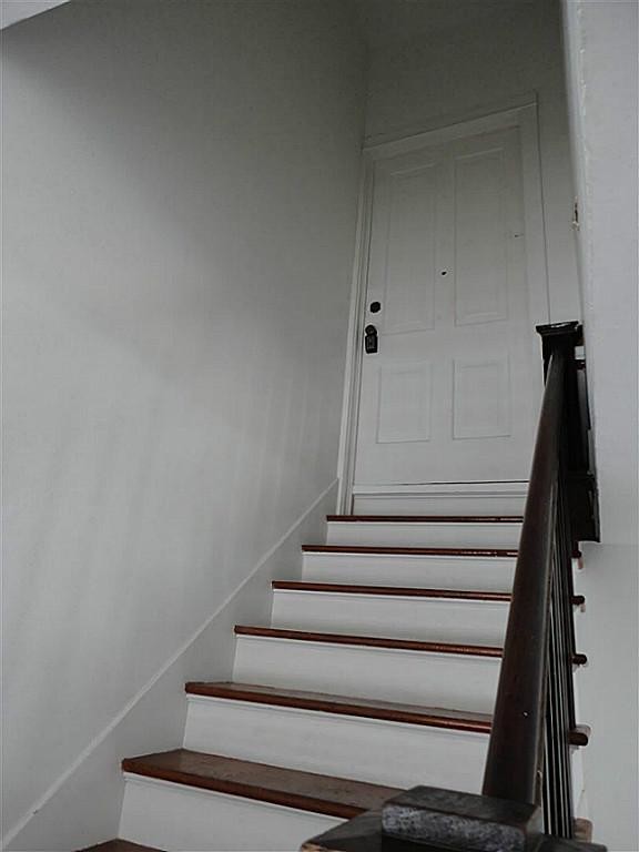 Foto del edificio - 916 Ball St