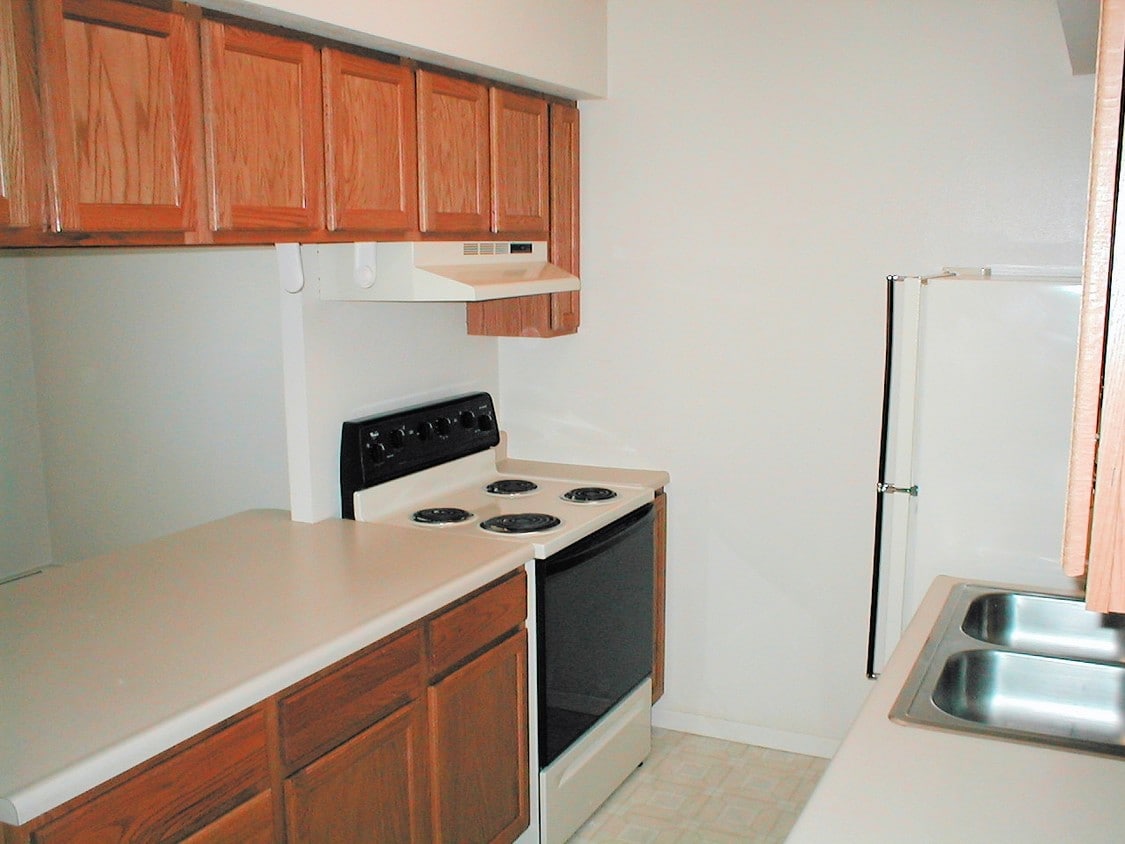 Kitchen - Horizon Apartments
