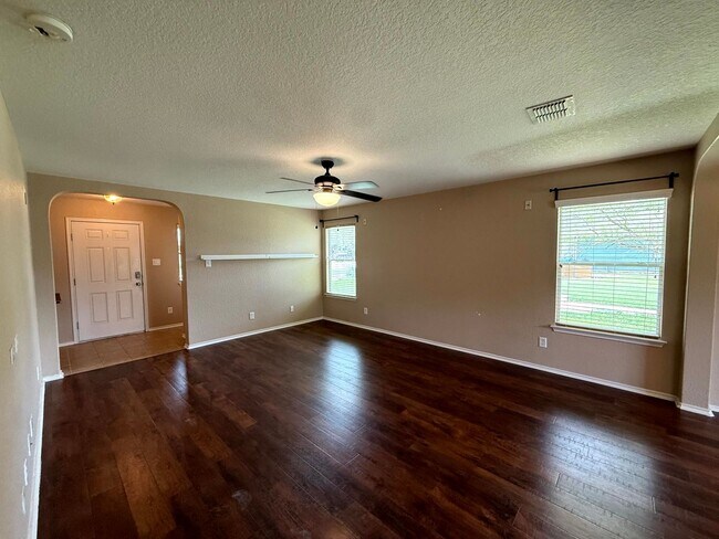 Building Photo - 15523 Jane Grove
