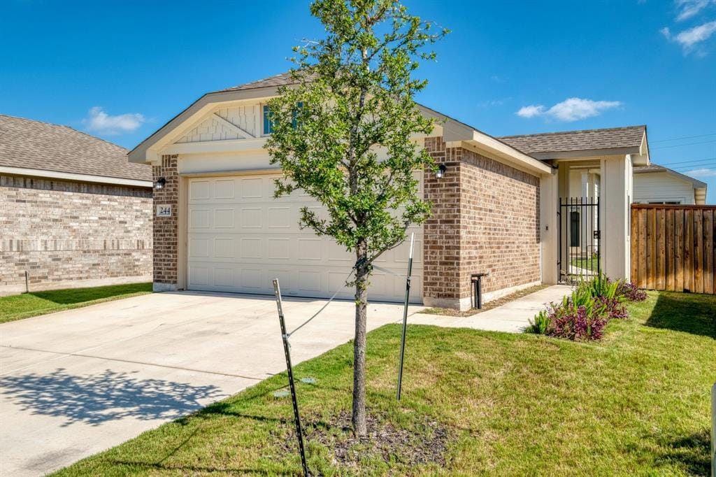Foto principal - 244 Driftwood Ln