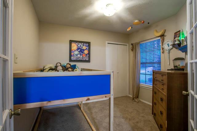Building Photo - 4609 Miramar Dr