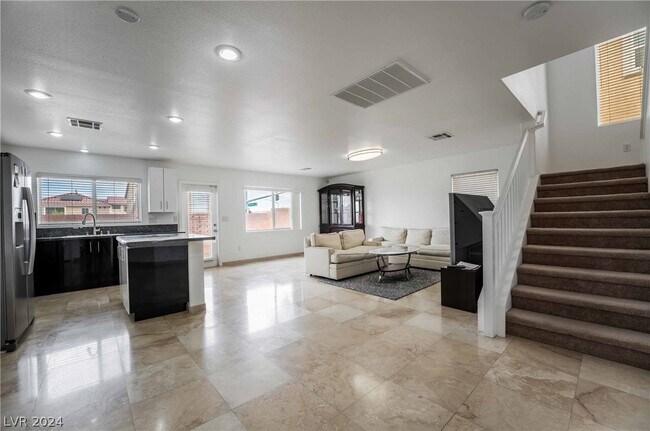 Foto del edificio - 7286 Mosaic Terrace St