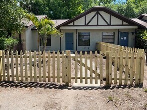 Building Photo - 2603 Nightshade Ln