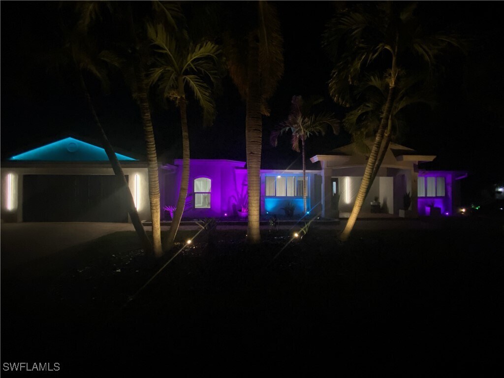 Foto del edificio - 2443 SE 28th St
