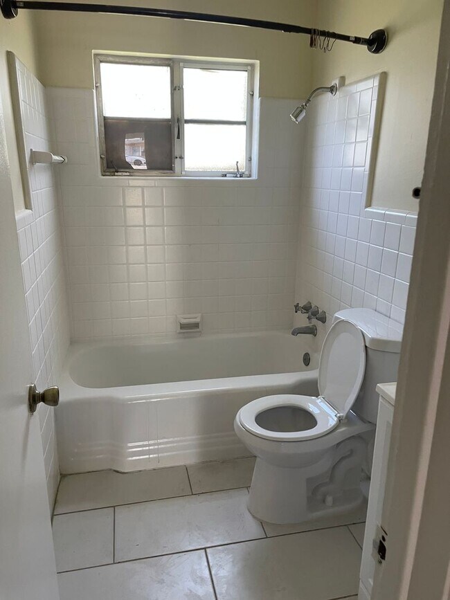 Foto del edificio - 861-863 22nd Ave S