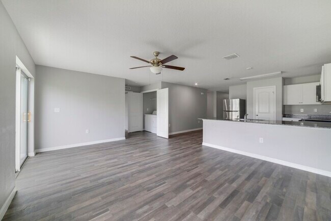 Foto del edificio - 687 Gila Dr