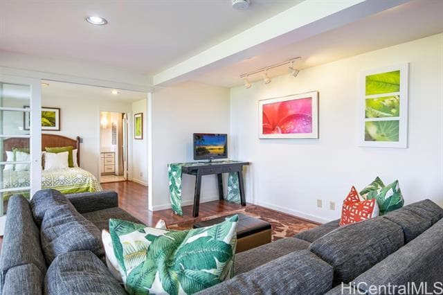 Primary Photo - 4020 Lurline Dr