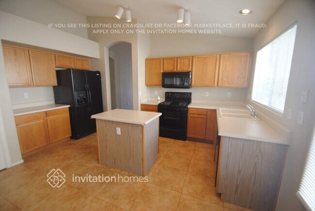 Foto del edificio - 4073 E Princeton Ave