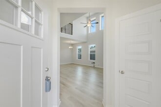 Building Photo - 2734 Pheasant Hl Ct