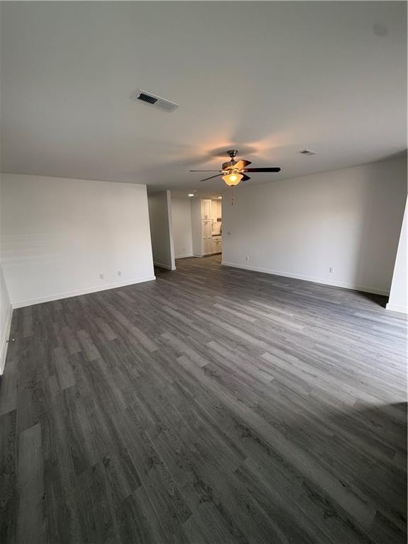 Foto del edificio - 4393 W Thrasher Dr