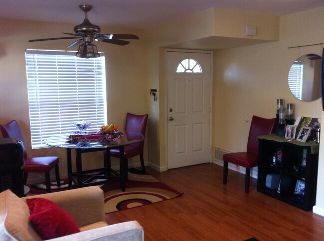 Building Photo - 10626 Aderman Ave