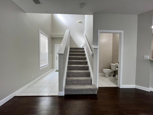 Foto del edificio - 9120 Villa Palma Ln