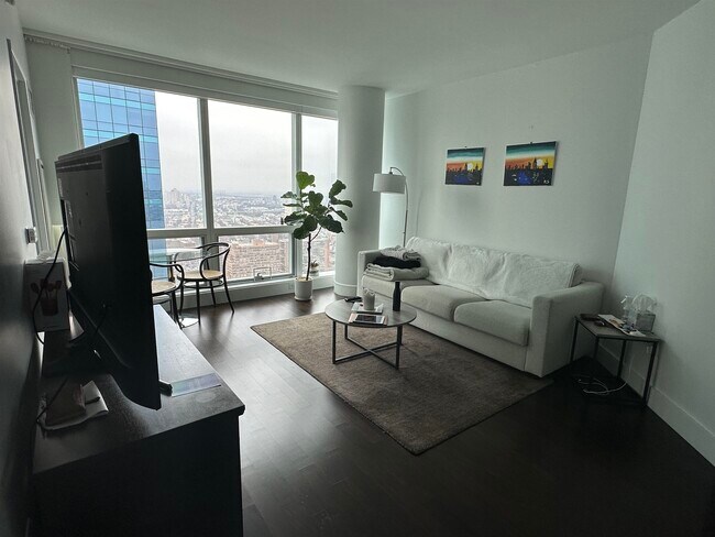 Foto del edificio - 77 Hudson St