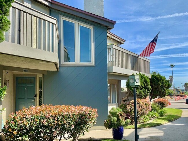 Foto del edificio - Beautiful Coastal Rental in Oxnard | 2 Bed...