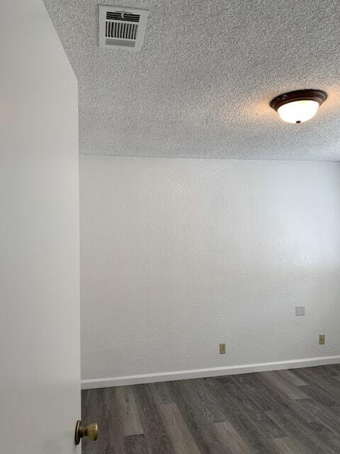 Foto del edificio - 7407 Kelley Drive
