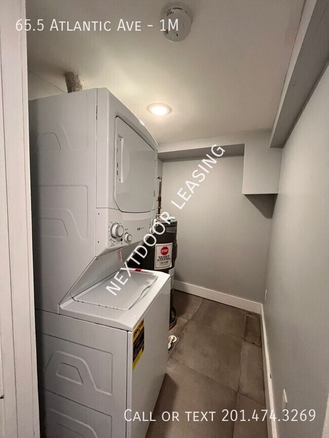 Building Photo - 65.5 Atlantic St