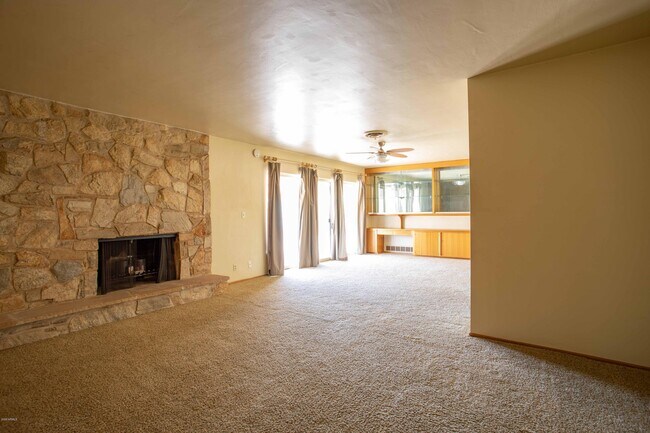 Foto del edificio - 6939 E Sunnyvale Rd