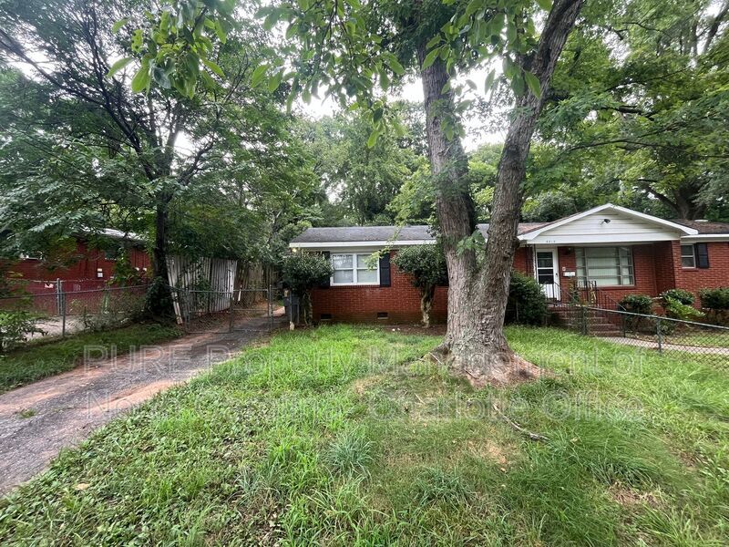 Photo - 6013 Ingleside Drive