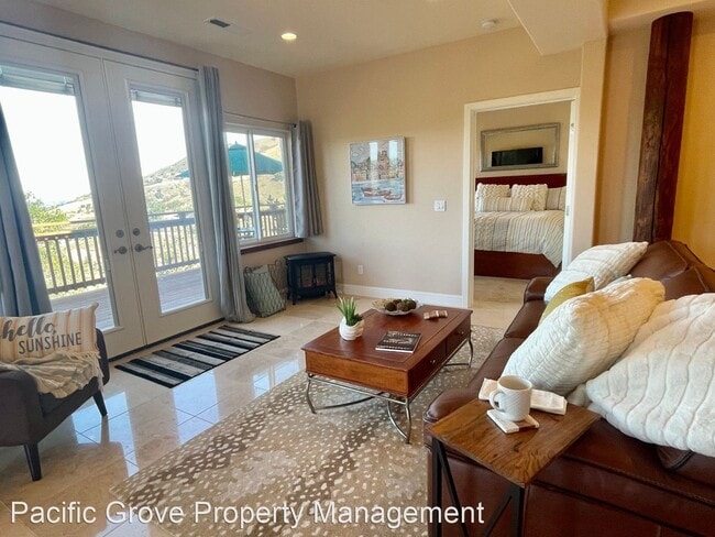 Building Photo - 1 br, 1 bath House - 380 El Caminito #A