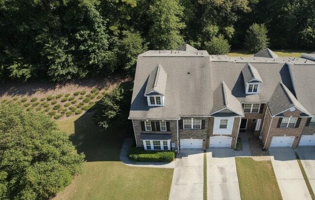 Foto del edificio - 3425 Fernview Dr