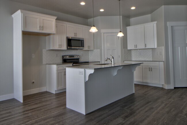 Foto del edificio - Pet Friendly Lehi Townhome