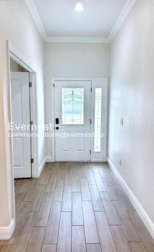 Foto principal - 2514 W Curtis St