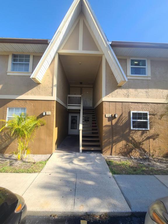Foto del edificio - 254 Ulster Ln