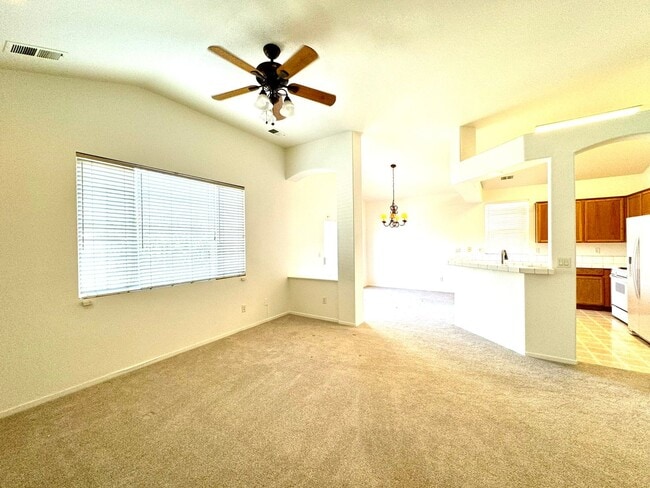 Building Photo - 1131 Tule Dr