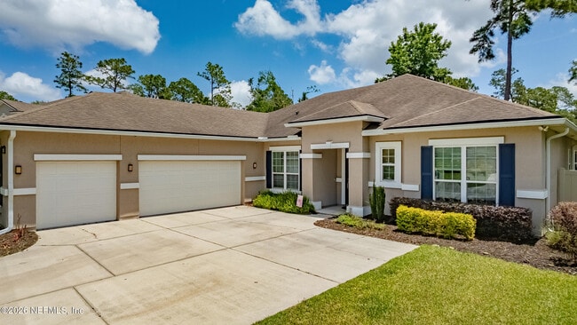 Building Photo - 12647 Julington Oaks Dr
