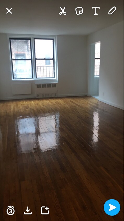 Building Photo - 8411 Elmhurst Ave