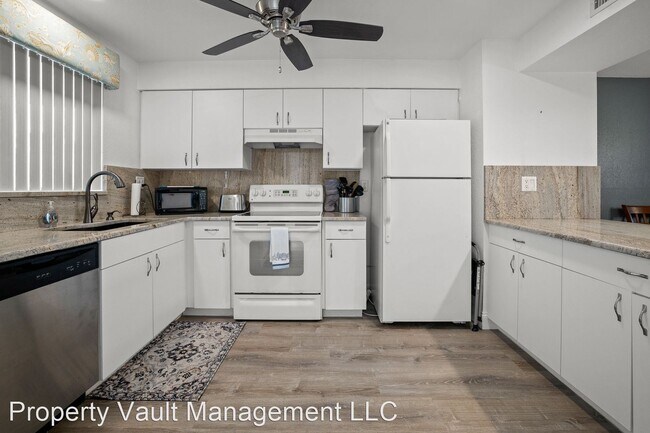 Foto del edificio - 2 br, 2 bath House - 26262 Nadir Road Unit...