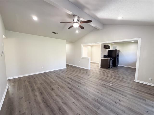 Building Photo - 1307 Janann Ave