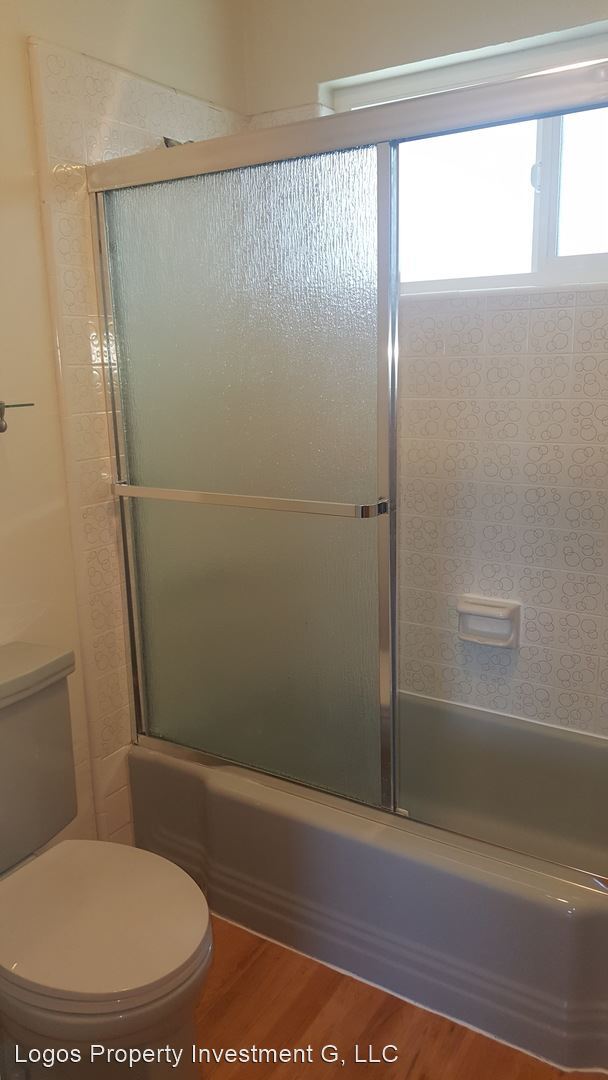 Foto del edificio - 2200 Village Ct