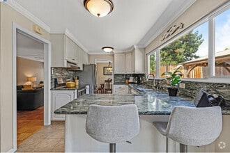 Building Photo - 590 Cinnabar Dr