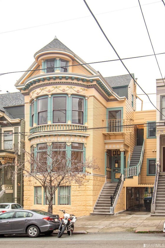 Primary Photo - 150 Central Ave