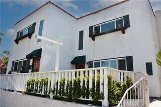 Building Photo - 322 19th St