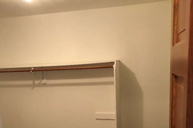 Vestidor del dormitorio principal - 13305 Discovery Dr