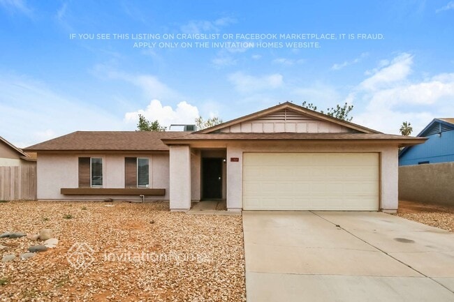 Building Photo - 2323 N Evergreen St