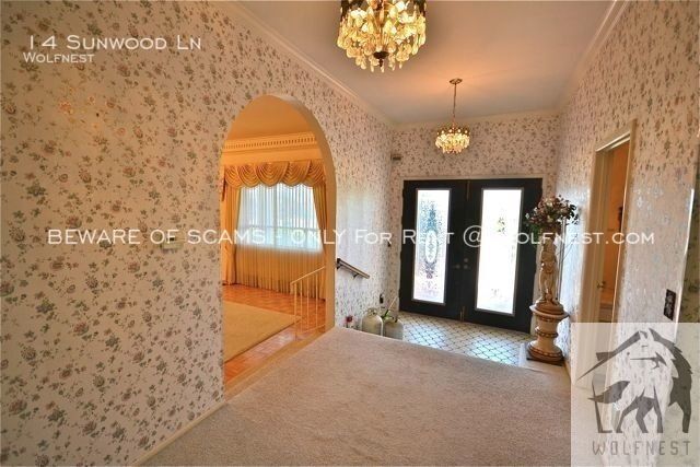 Foto del edificio - 14 Sunwood Ln