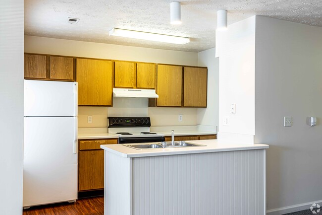 Building Photo - Crooked Creek