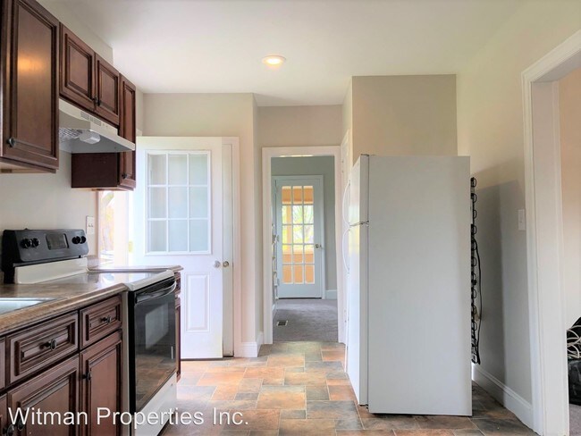Building Photo - 3 br, 1 bath House - 368 Roosevelt Avenue