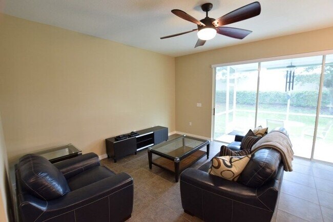Building Photo - 2649 River Landing Dr
