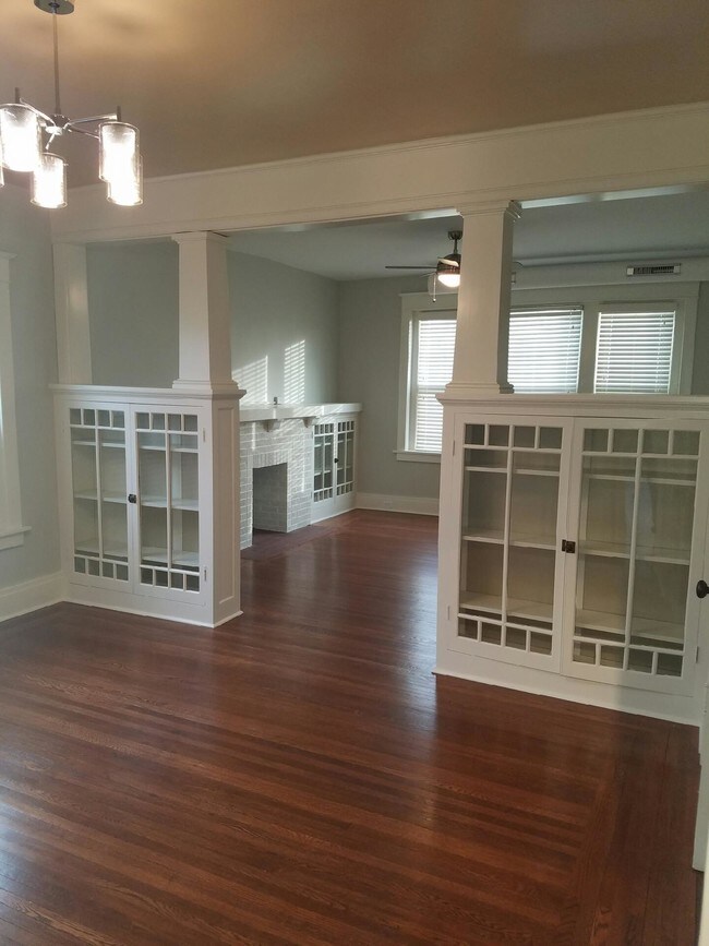 Building Photo - 1378 Hertel Ave