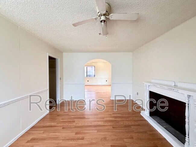 Foto del edificio - 3548 E King Pl