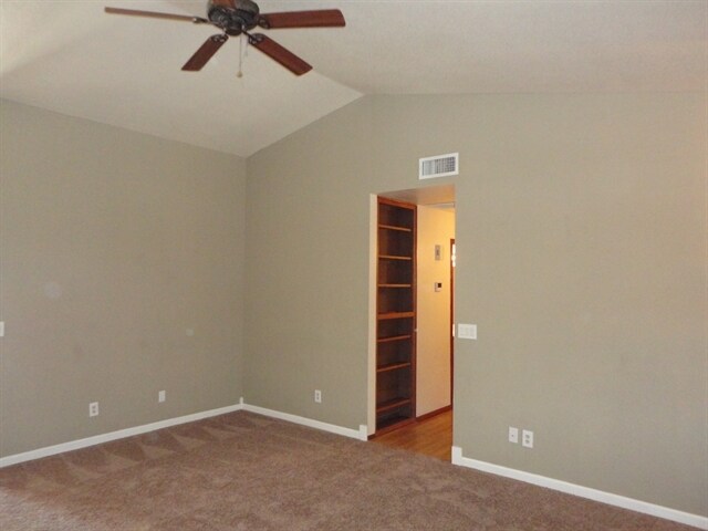 Foto del edificio - 7346 E Greenway St