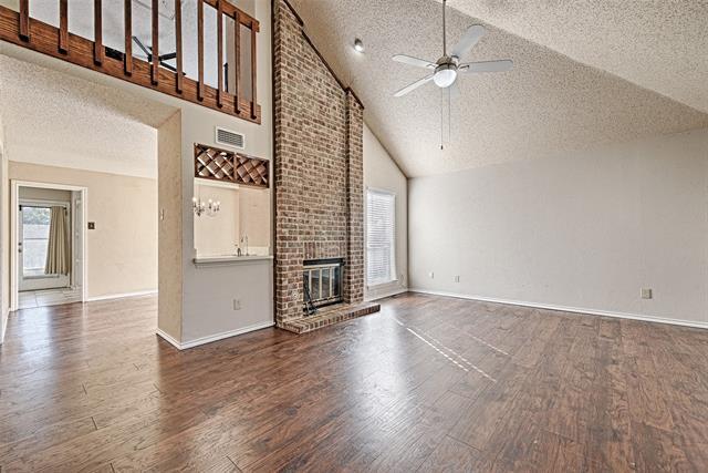 Building Photo - 3106 Glenview