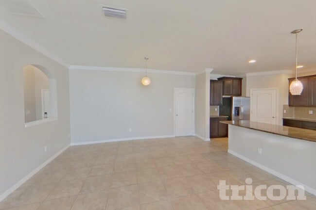 Building Photo - 12317 Fairlawn Dr