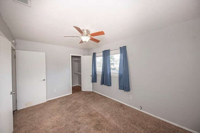 Building Photo - 2512 Beechwood St