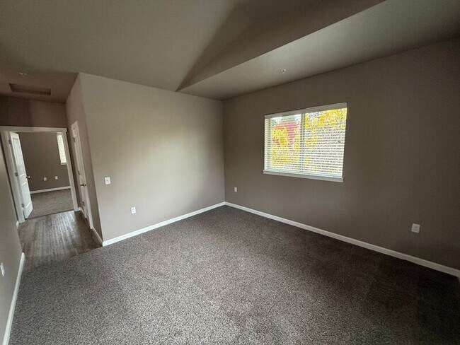 Foto del edificio - 4225 Hawthorne Ave NE