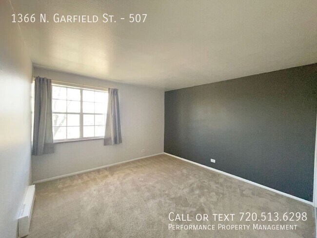 Foto del edificio - 1366 Garfield St